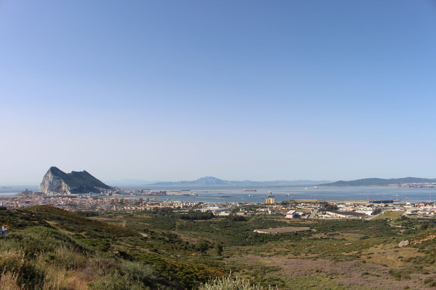 Gibraltarin uusi sopimus astuu voimaan pian – rajalla ja arjessa odotettavissa muutoksia